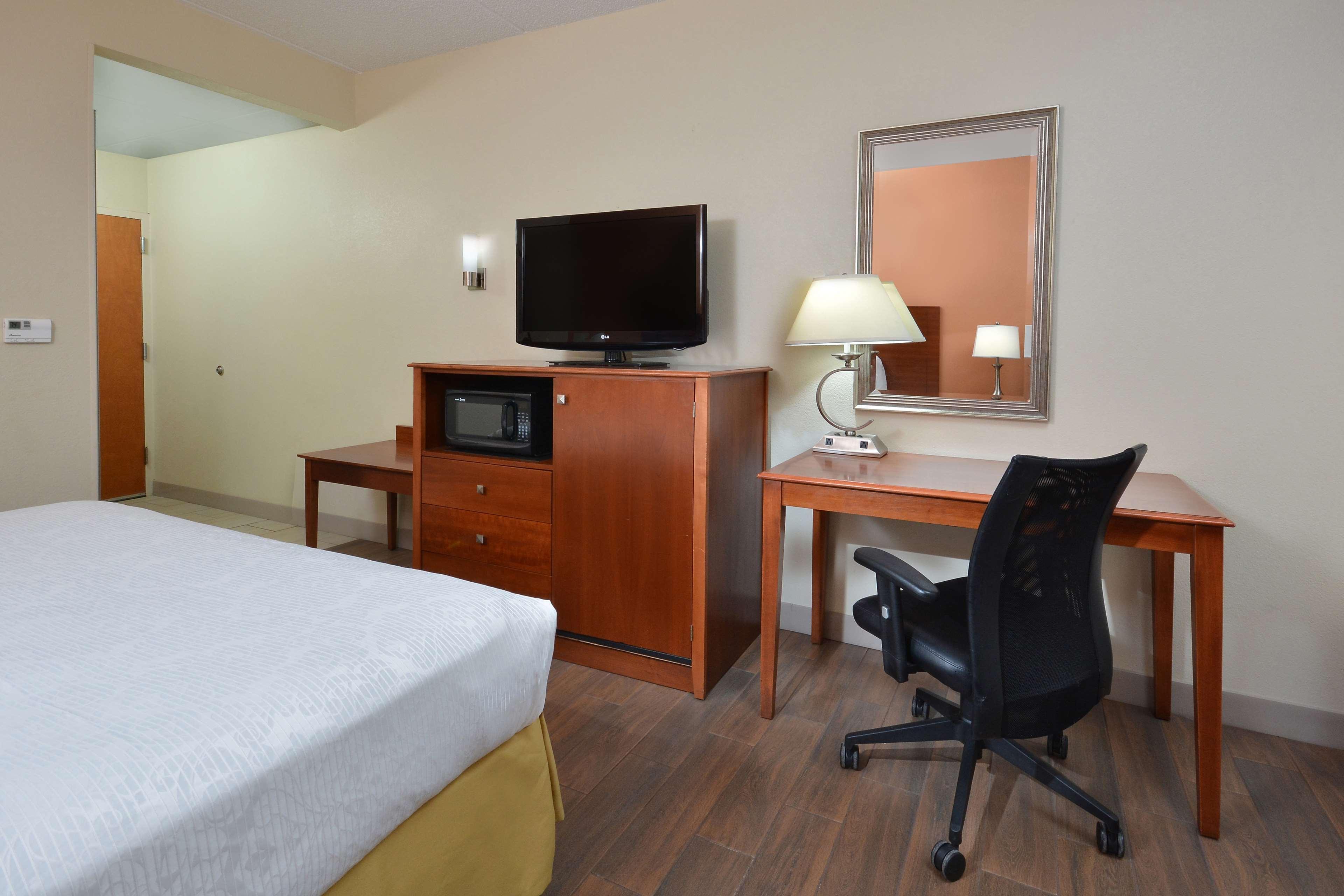 Best Western Plus Wilmington / Wrightsville Beach Ngoại thất bức ảnh