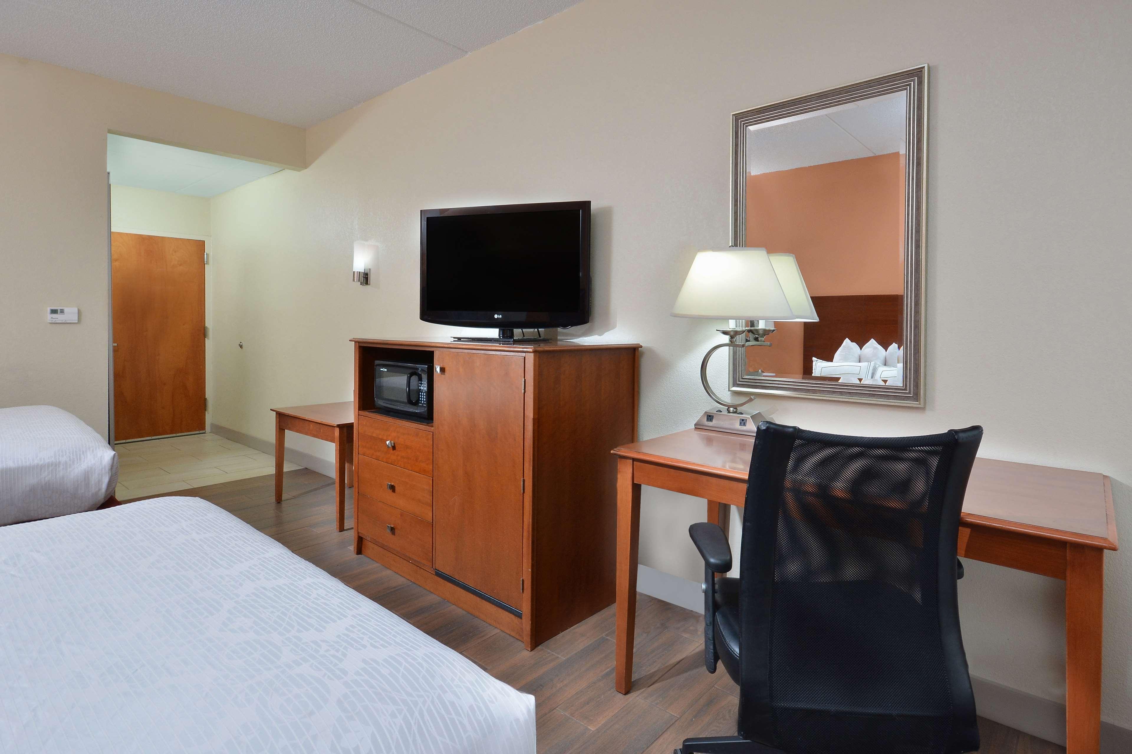 Best Western Plus Wilmington / Wrightsville Beach Ngoại thất bức ảnh