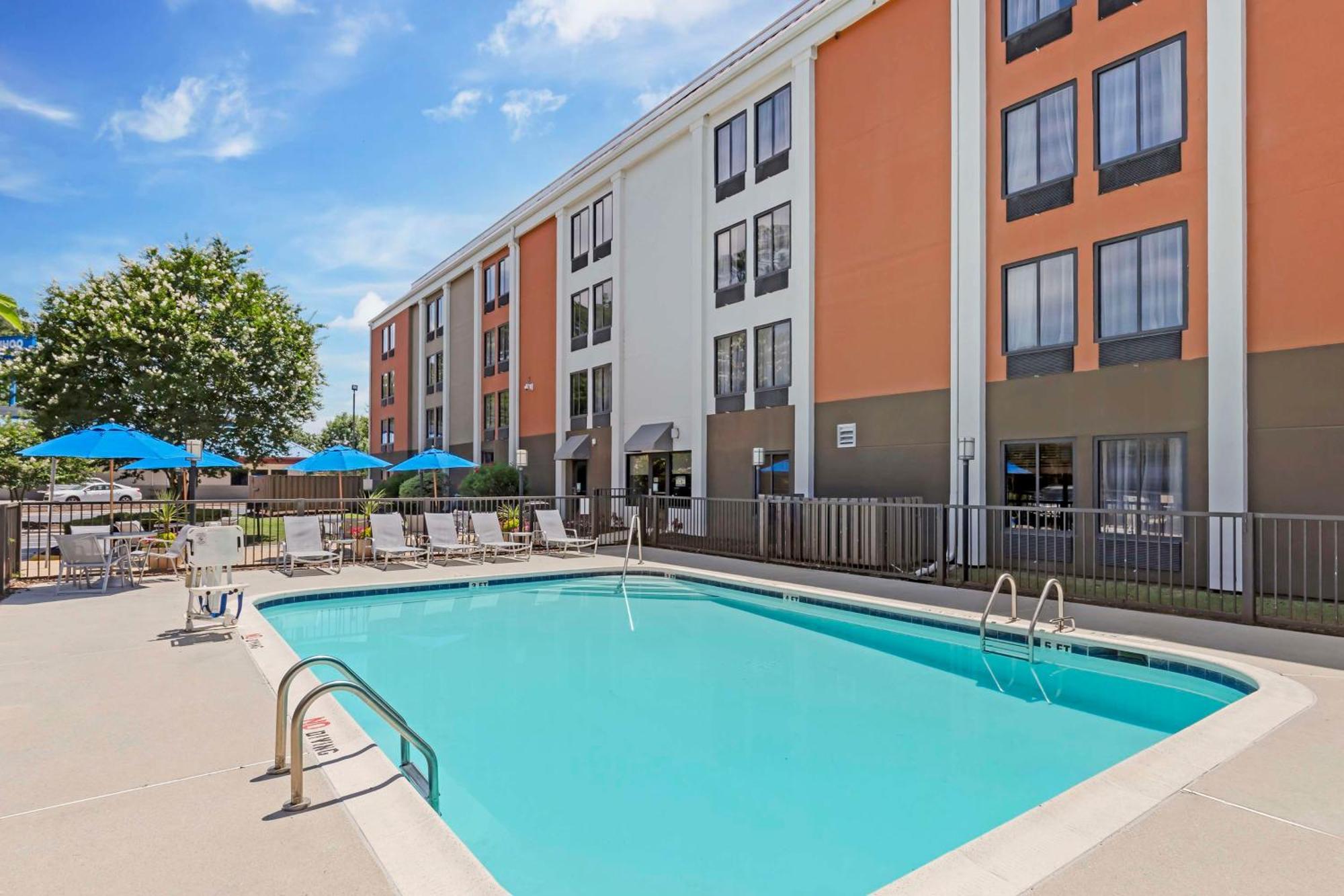 Best Western Plus Wilmington / Wrightsville Beach Ngoại thất bức ảnh
